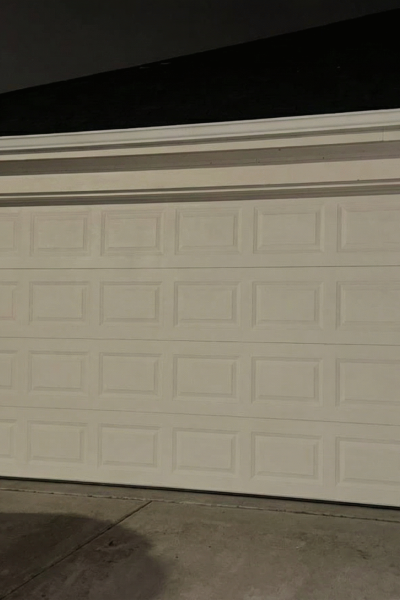 freepik__fix-the-garage-door-img1__79250